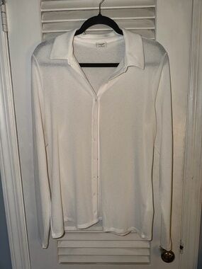 Abercrombie & Fitch White Ribbed Sheer Button-Front Top
